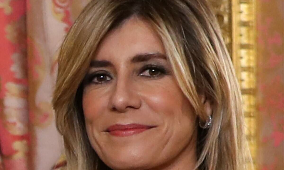 Begoña Gómez, esposa de Pedro Sánchez, denuncia a Pilar Baselga por difundir el bulo de que es transexual