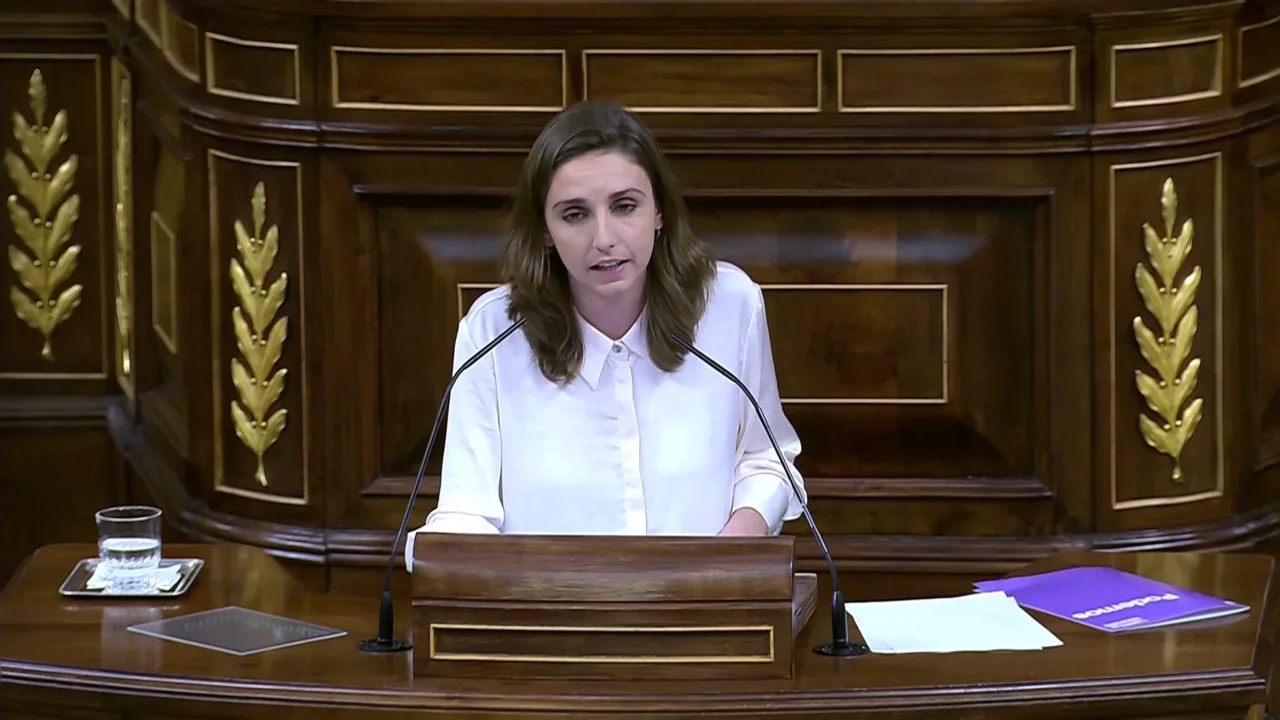 Vídeo | El mensaje viral de la diputada Lucía Muñoz en el Congreso: “Si estás follando con un tío…”