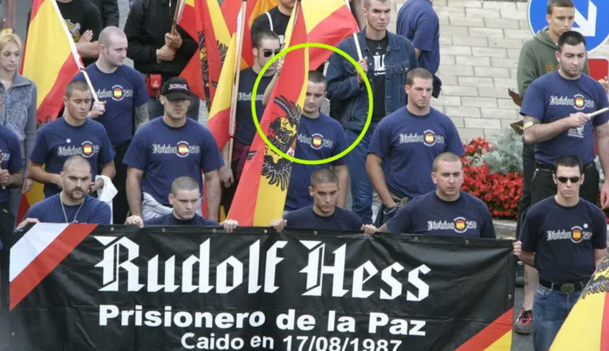 Vox presenta en Barberà del Vallès a un candidato neonazi y que participó en homenajes a Hitler