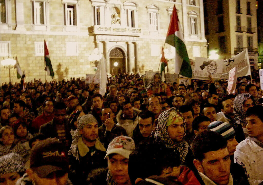 Manifestación masiva exige cese comercio armas con Israel