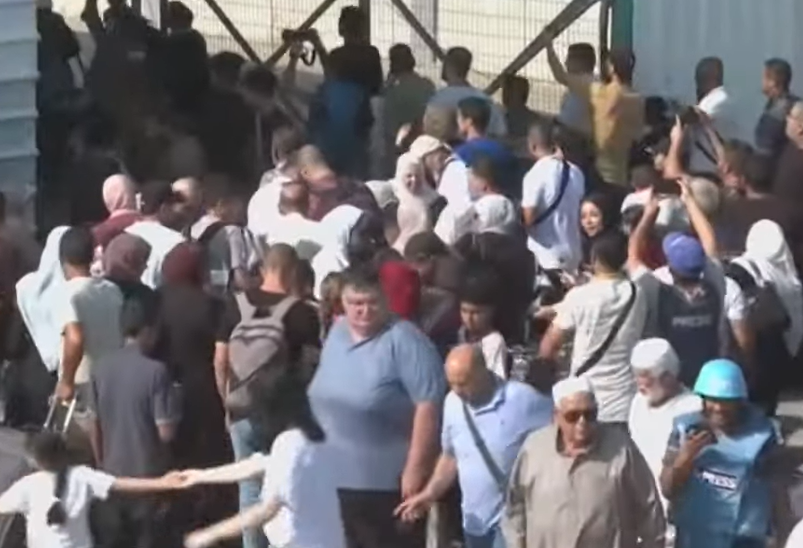 41 palestino-españoles podrán salir de Gaza este lunes
