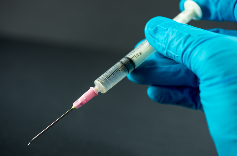 El Ministerio de Sanidad ha dado luz verde a la financiación de la que sería la primera vacuna contra el "colesterol malo"