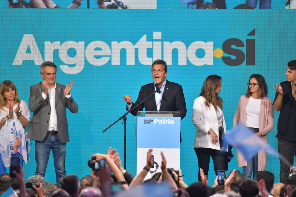 El peronismo se hace fuerte en Argentina contra Milei