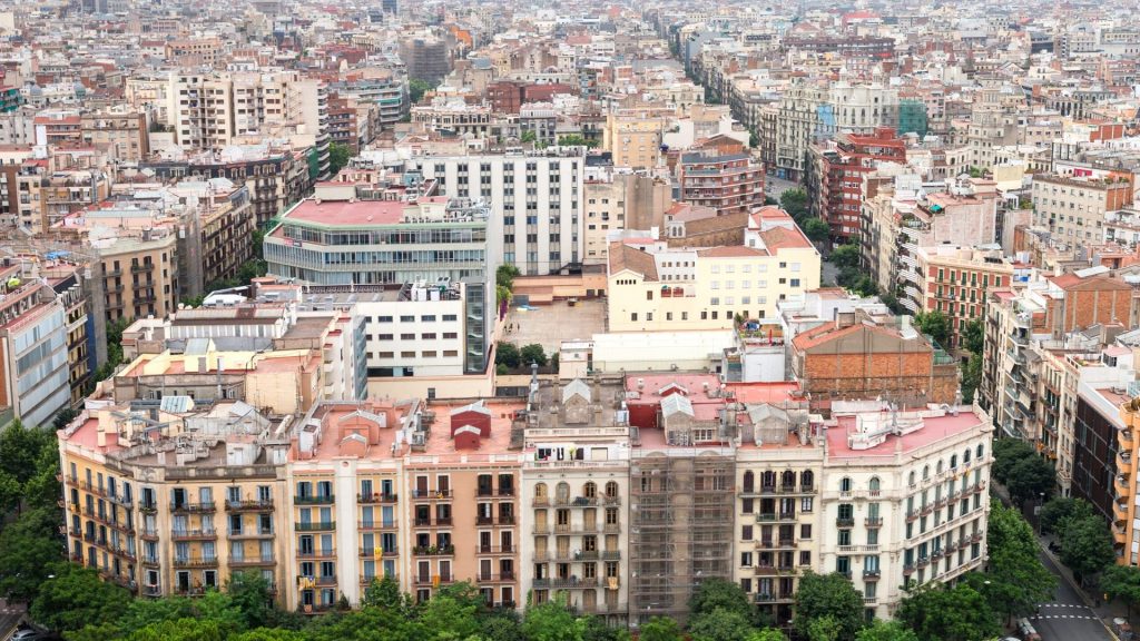 Aumentan por primera vez desde el 2020 los pisos turísticos en Barcelona: llegan a 7.531