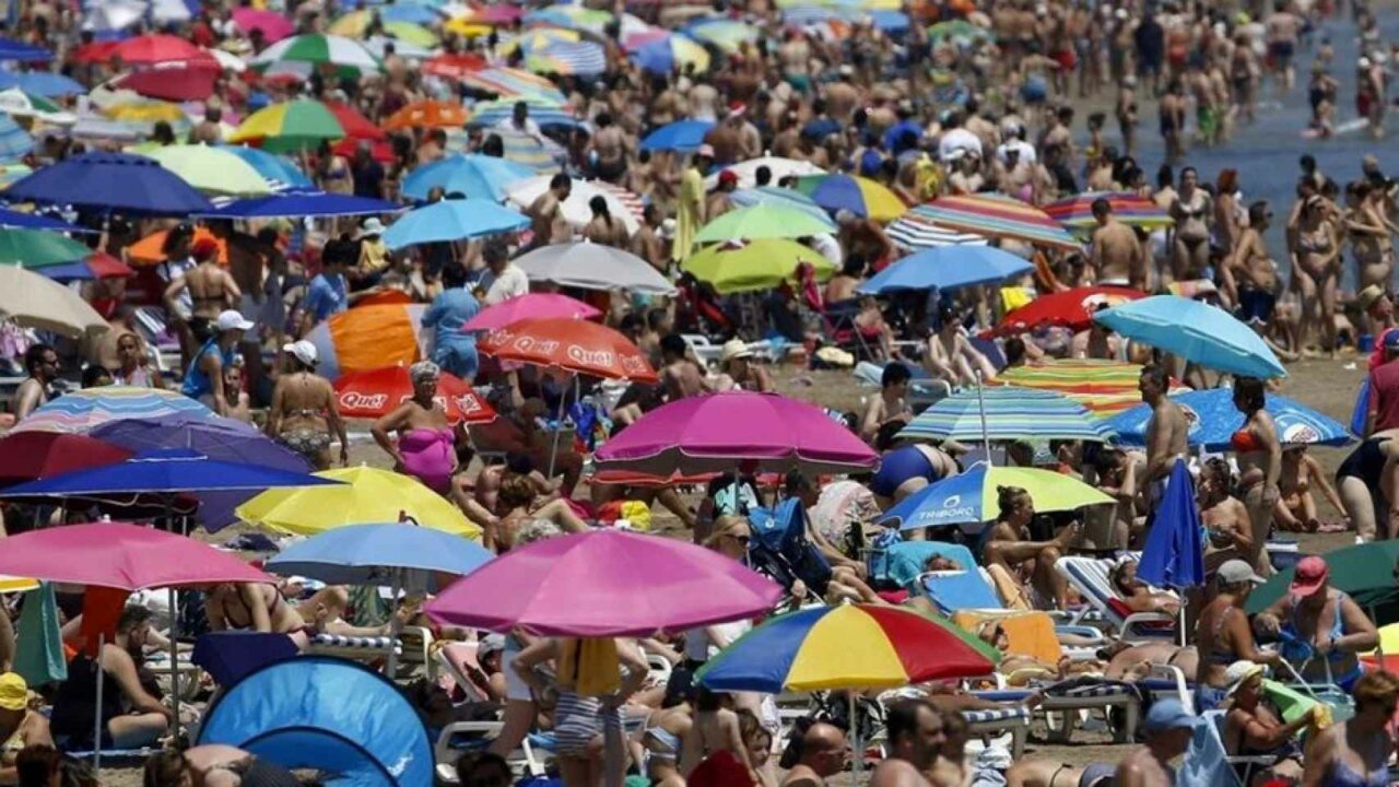 La patronal turística avisa que se está llegando al límite