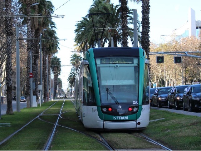 Nuevo error de Jaume Collboni: el director del TRAM también está a favor de la unión del tranvía de Colau